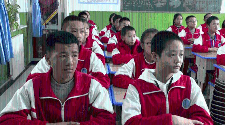 守风雪前线  护一城安宁